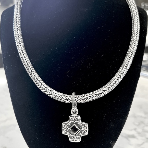 19-1/2" STERLING WOVEN ROPE NECKLACE WITH REMOVABLE TWO SIDED PENDANT - Picture 1 of 16